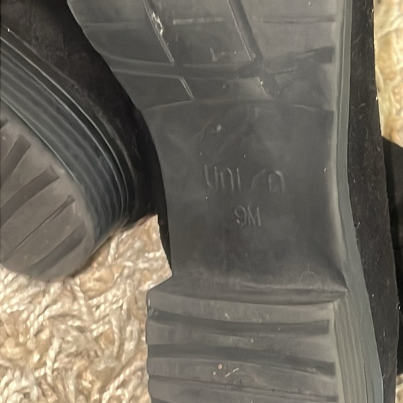 Unisa Uncareana Over-the-Knee Boots Black Faux Suede Low Block Heel Size 9M - Picture 4 of 7